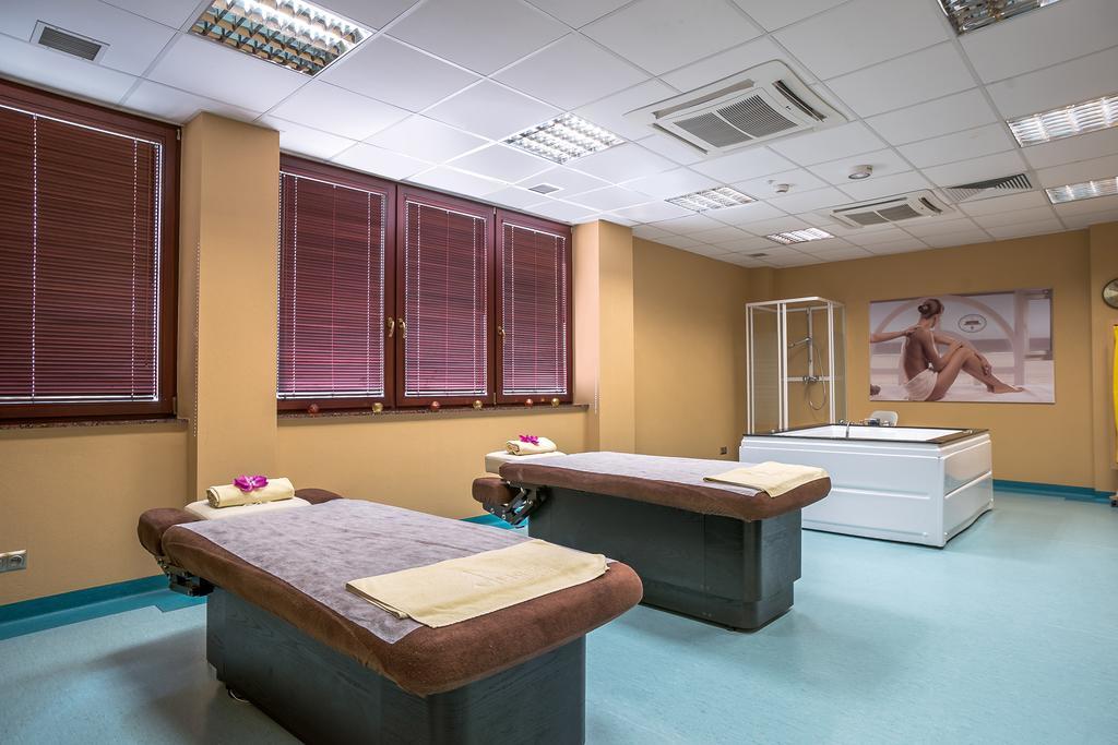 Jutrzenka Medical Spa Włocławek Esterno foto